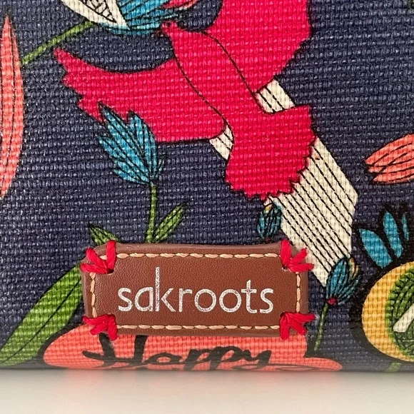Sakroots Large zip Wallet - Picture 8 of 10